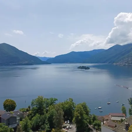 Sollevante Mit Pool Und Fantastischem Seesicht דירה אסקונה