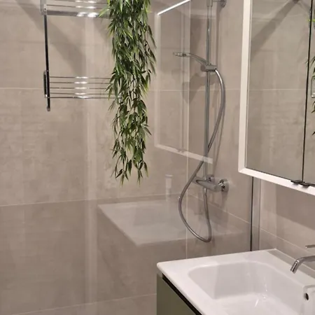 Sollevante Mit Pool Und Fantastischem Seesicht 아스꼬나