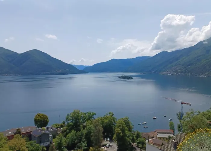 Sollevante Mit Pool Und Fantastischem Seesicht Apartament Ascona
