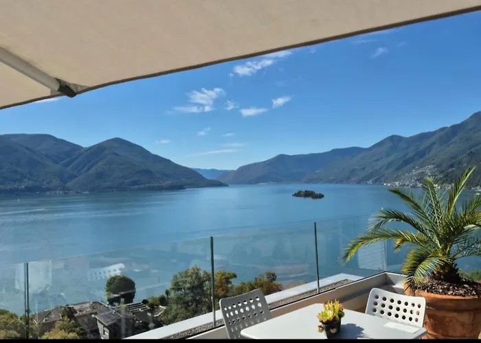 Sollevante Mit Pool Und Fantastischem Seesicht *