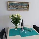 Sollevante Mit Pool Und Fantastischer Seesicht